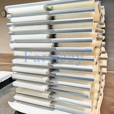 Qualidade Cartucho de filtro de poeira de alta eficiência com PTFE Donaldson Tetratex, resistência térmica a 80 °C e superfície de filtragem de 9,00 m2 para extração de fumaça a laser fábrica